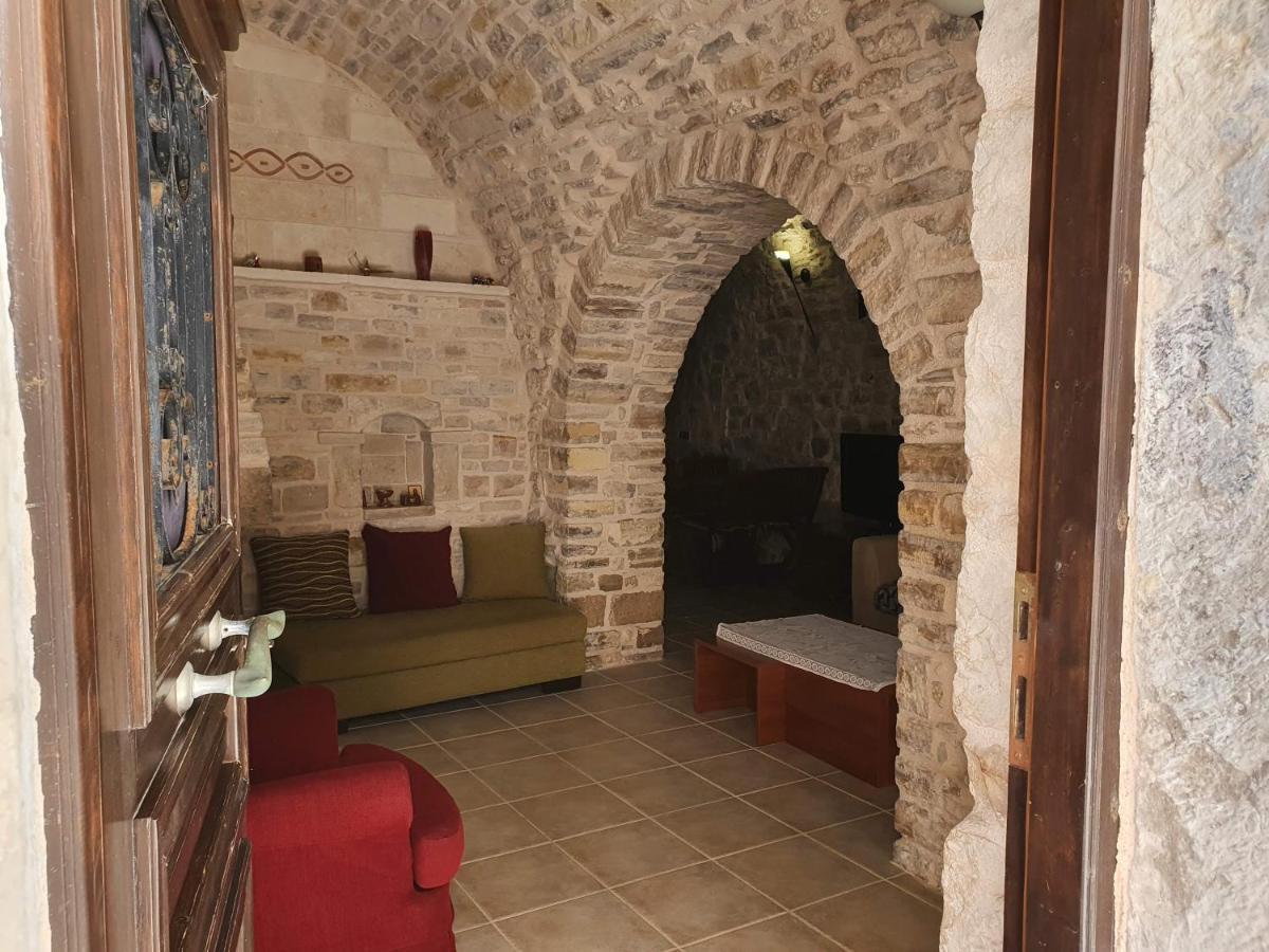 Holiday home Traditional Medieval House In Kalamoti